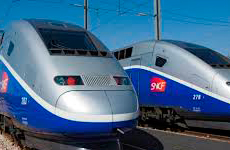 Low cost in high-speed train in France. Customer-king and the public service guillotine